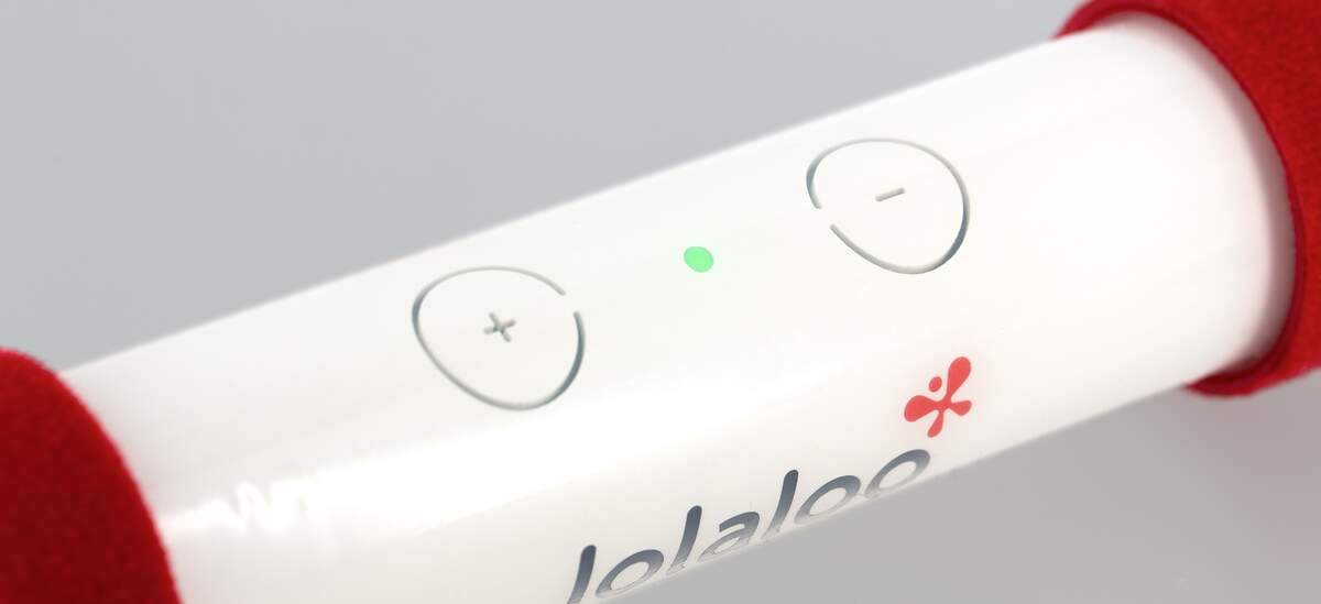 The lolaloo sleeping aid for babies is easy to operate using two buttons.
